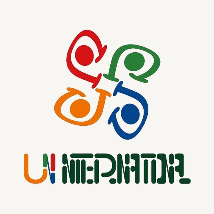UN INTERNATIONAL logo